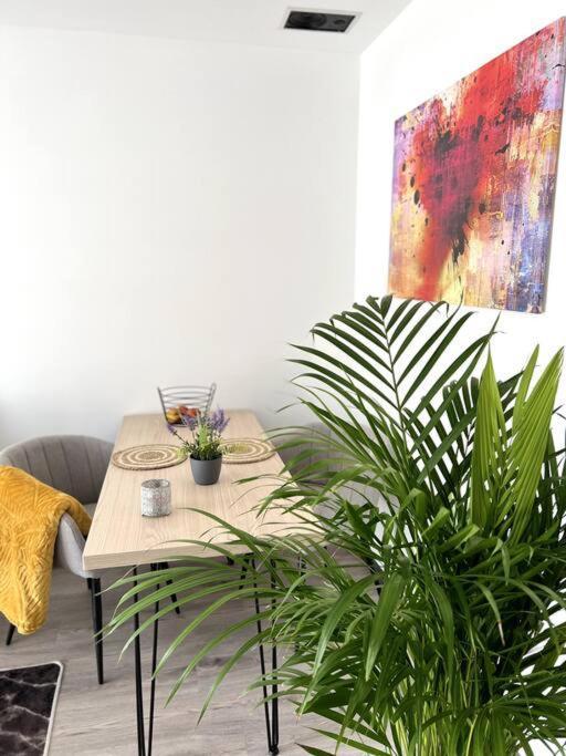 Superbe Appartement Lumineux Avec Parking Gratuit Wintzenheim Exterior foto
